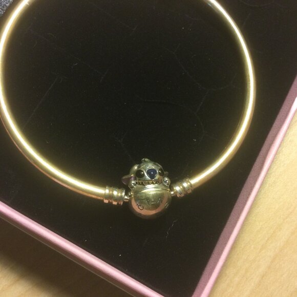 Disney | Pandora | Stitch Bangle and Charm - Picture 2 of 3